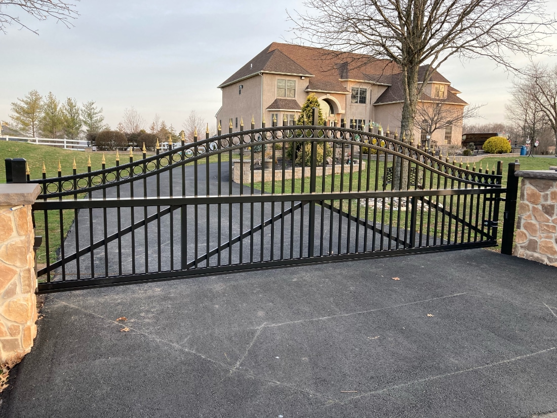 Entrance Gates - Custom Styles, Heights & Widths